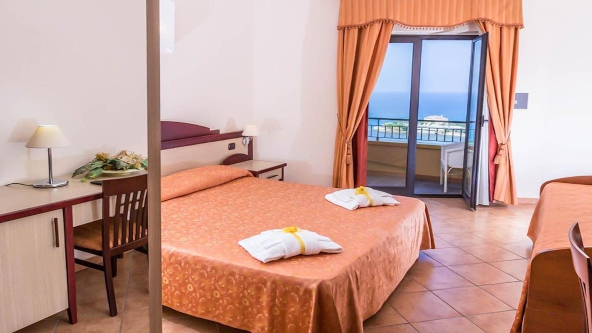 Nettuno Hotel Palace Belvedere Marittimo Exterior foto