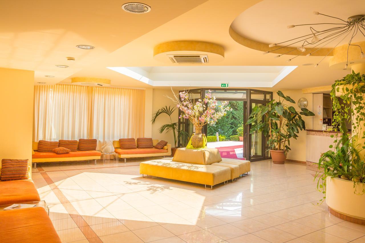Nettuno Hotel Palace Belvedere Marittimo Exterior foto